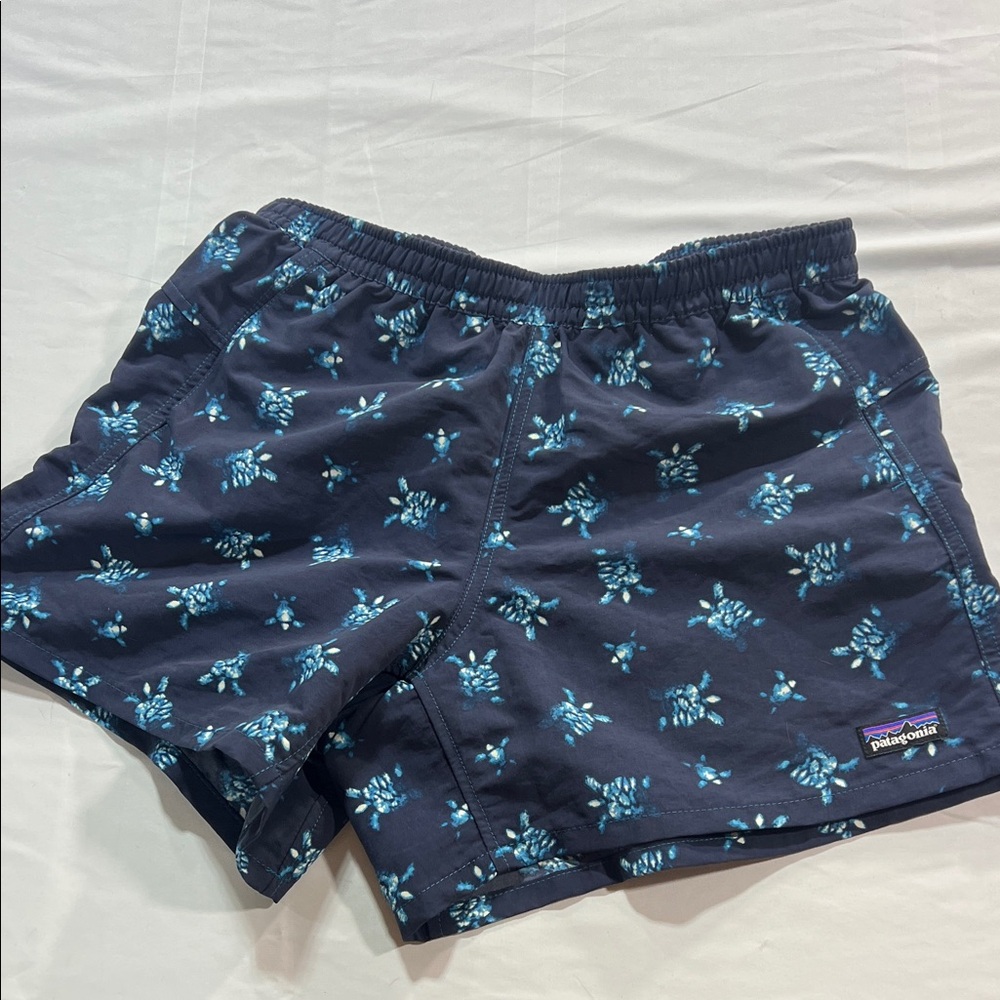 Patagonia women’s baggies shorts “little flipper” XS NWOT